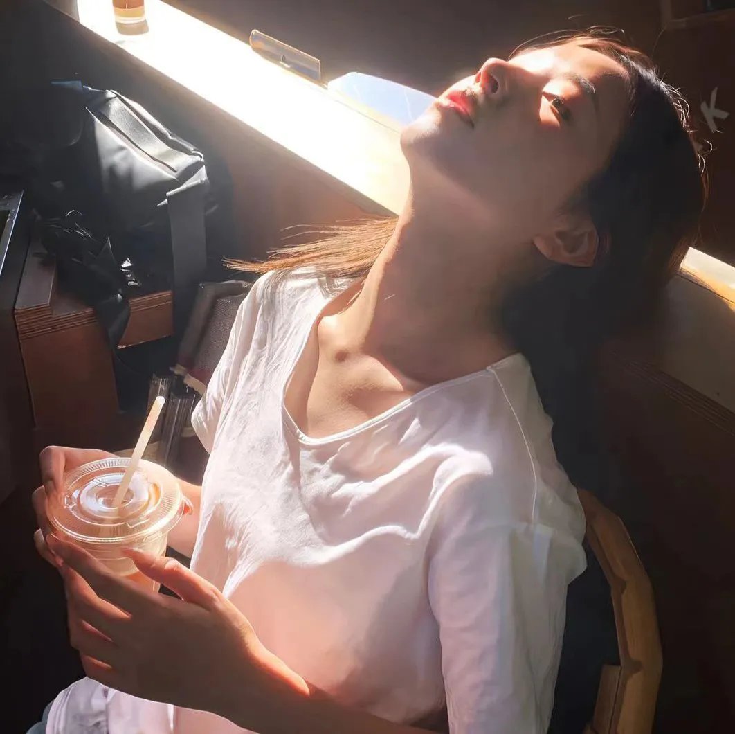 傻妻逆袭，秦爷哭着求复婚